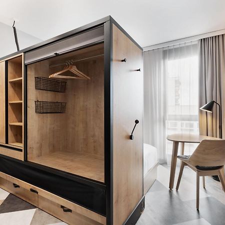 Stay Kooook Geneva City - Online Check In New Opening Genebra Exterior foto